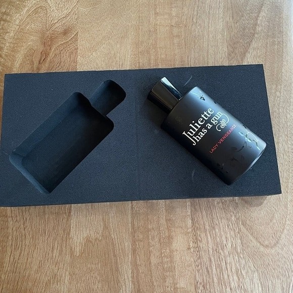 Juliette has a gun lady vengeance 3.3 fl oz - Picture 1 of 5